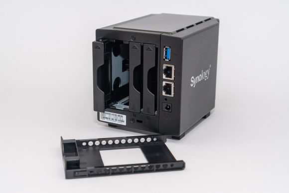 nas-synology-ds419slim