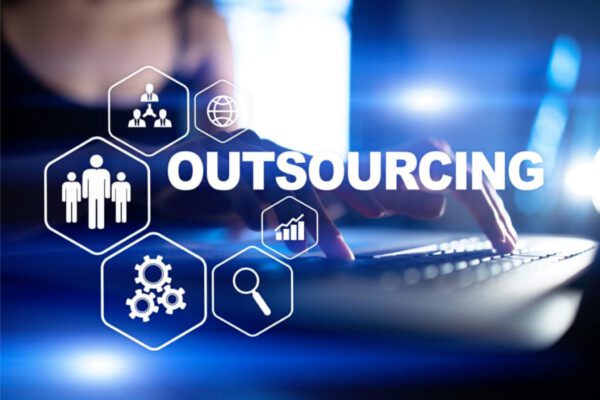 Dịch vụ IT outsource đóng vai trò vô cùng quan trọng trong doanh nghiệp