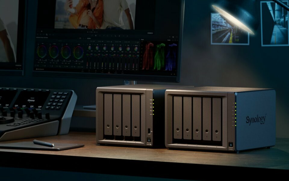 Giải pháp lưu trữ dữ liệu trong ngành bảo hiểm NAS Synology Dễ dàng mở rộng dung lượng lưu trữ