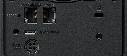 Cổng kết nối của DS225+ vs DS725+