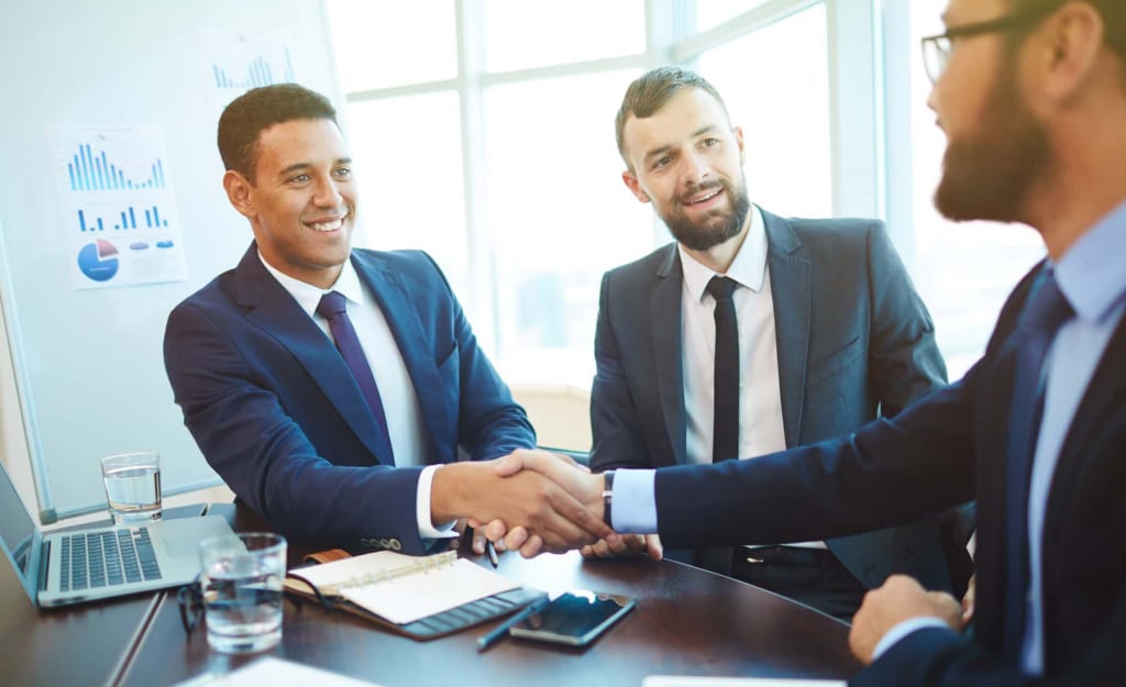 Mối quan hệ giữa đội ngũ bán hàng và marketing