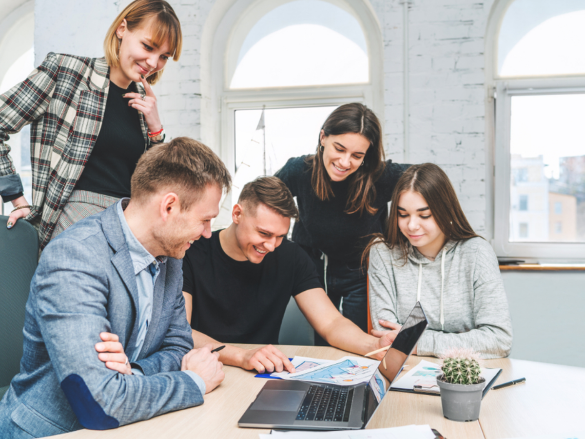 Tầm quan trọng của việc tạo động lực làm việc cho nhân viên