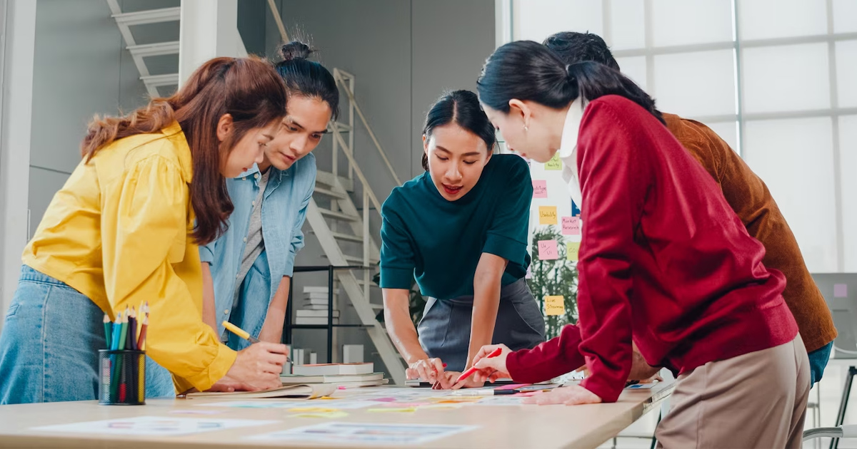 Đánh giá kinh nghiệm và năng lực chuyên môn