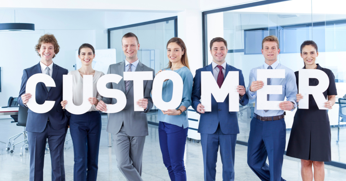 Đối với khách hàng: Trải nghiệm chuyên nghiệp và cá nhân hóa